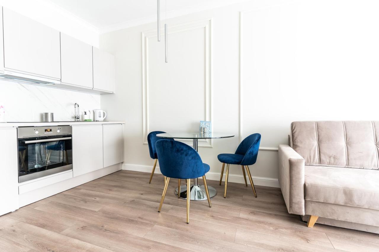 Apartamenty Mennica Residence - Golden Apartments 华沙 外观 照片